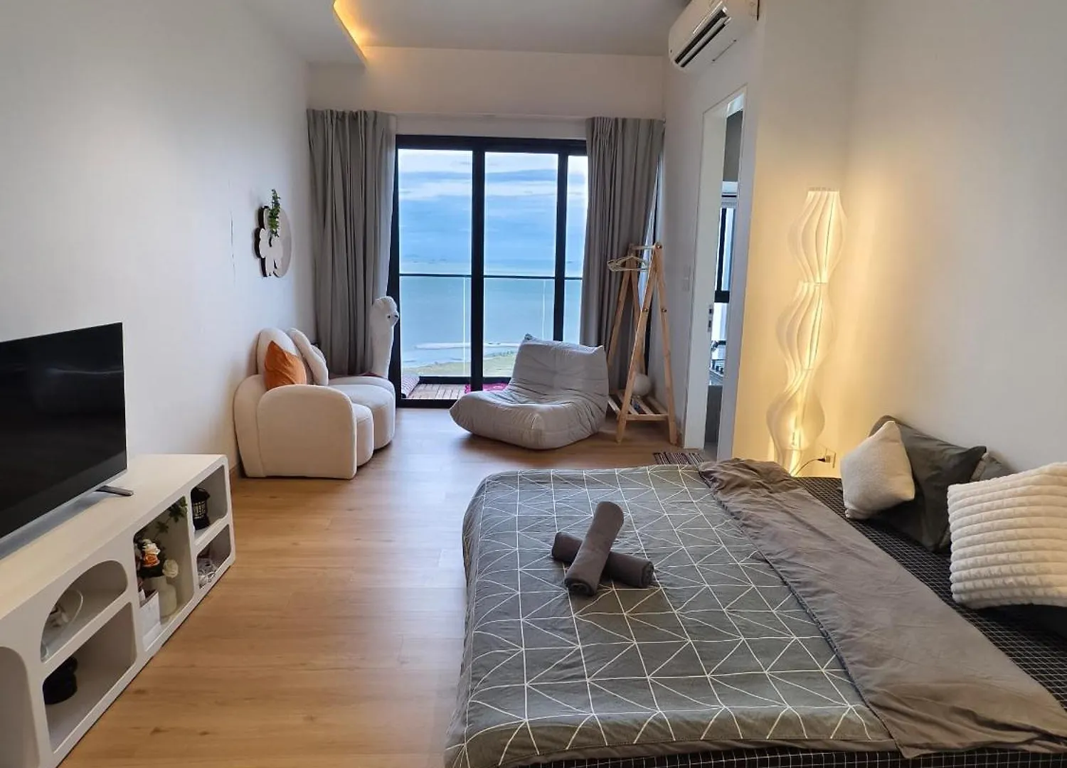 Imperio Residence Bathtub Studio At Malacca Town-Near Jonker Street 0*,